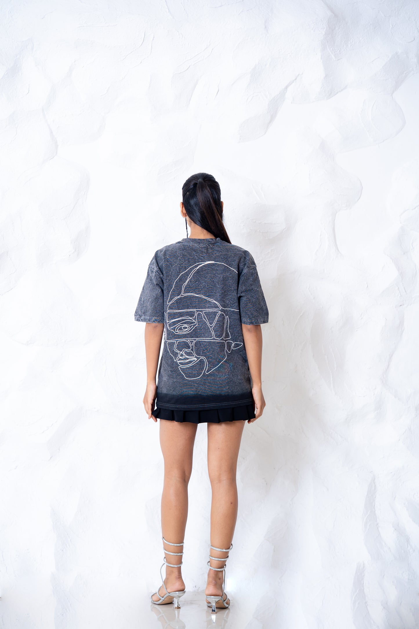 The faded Echo tee shirt