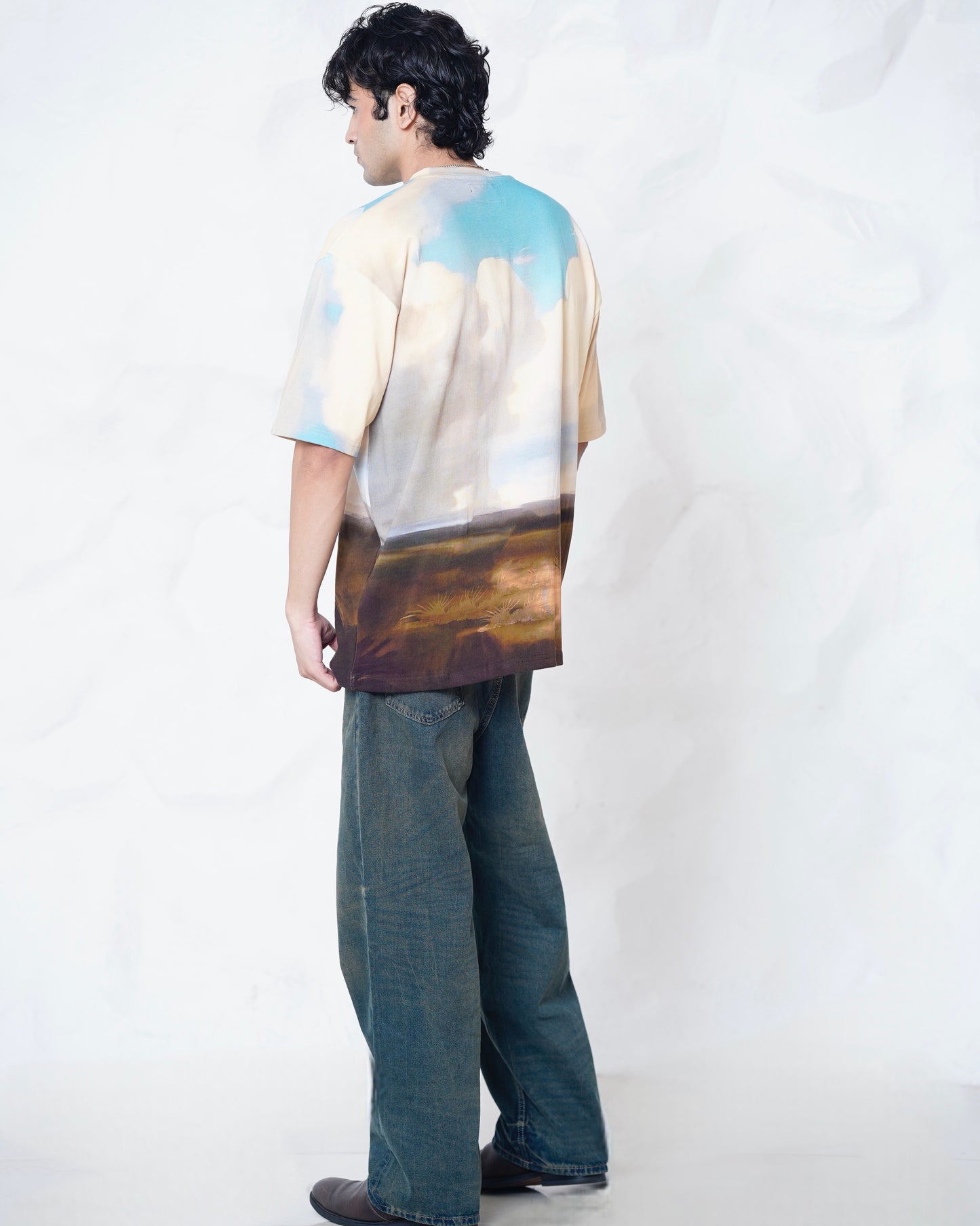 THE HORIZON TEE